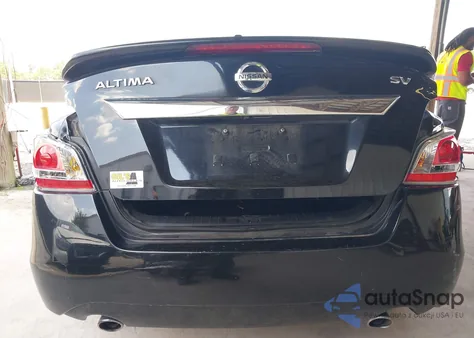 2015 Nissan Altima 2.5 S из США, поврежденный, VIN 1N4AL3AP6FN860706